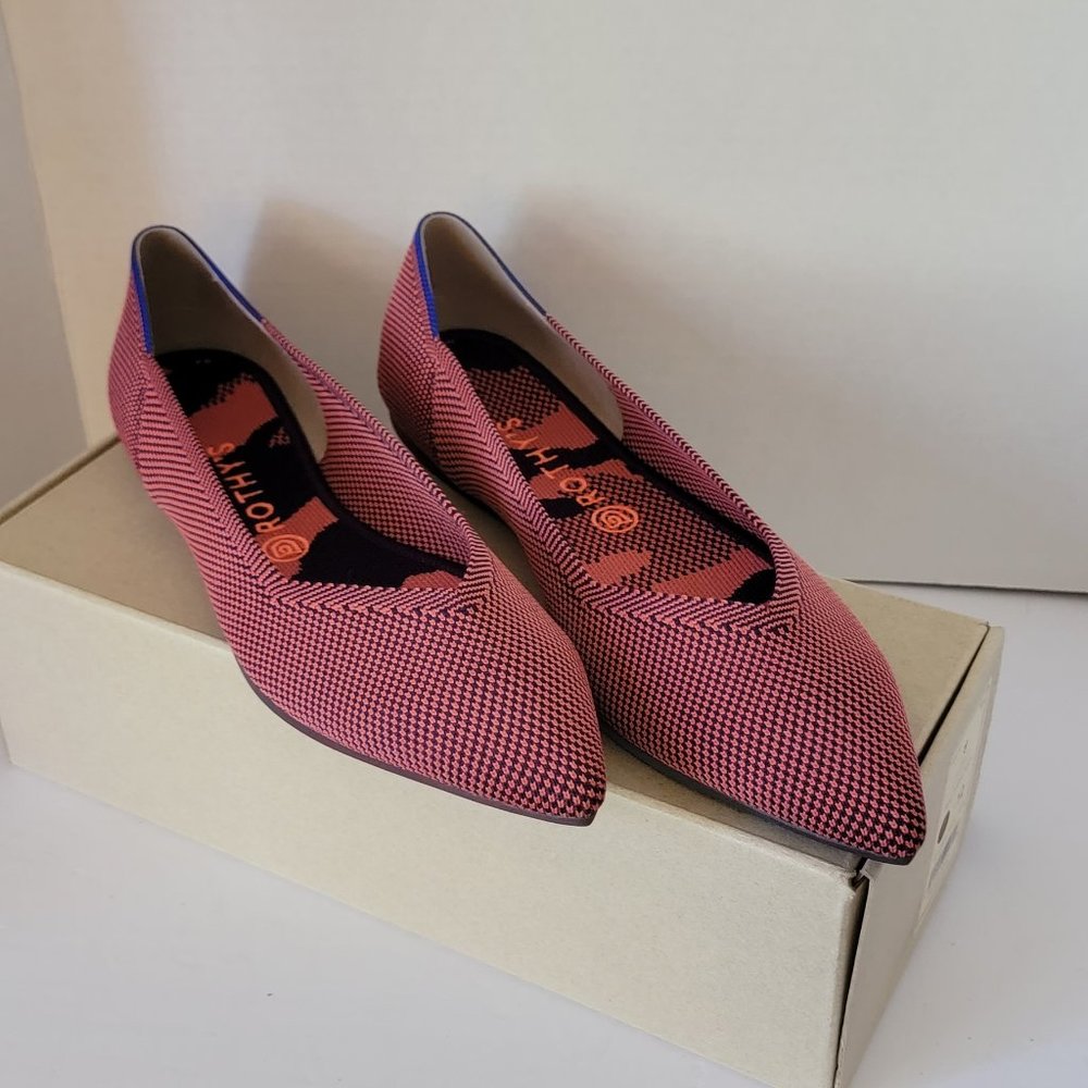 Rothy's Rose Double Stitch Point- NEW WITH BOX Size 12